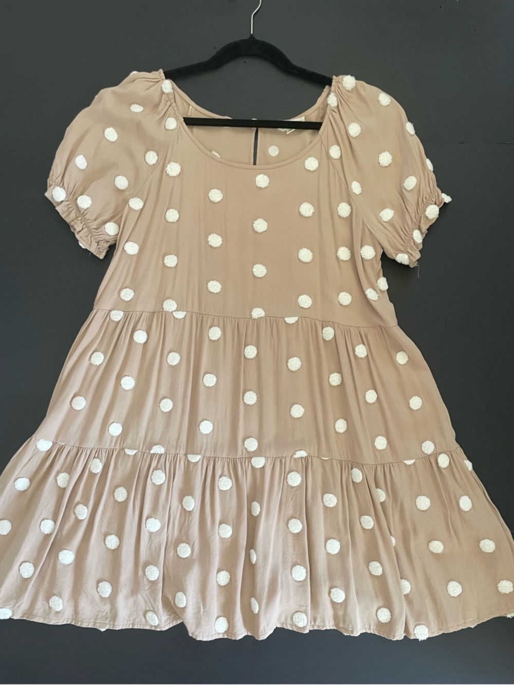 Adorable Blu Pepper Beige With White Polka Dots Tiered Short Sleeve Dress Size M